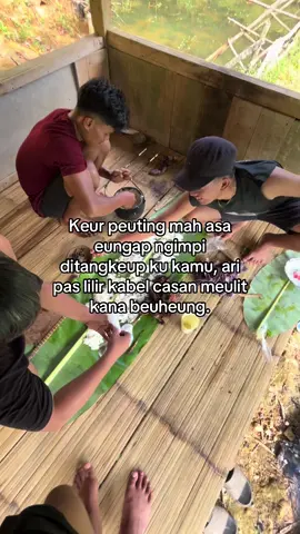 Carengos kana dahar mah😅#katakatasunda #quotessunda #sundapride 