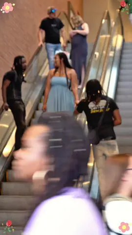 Escalator Prank 😂⬆️ | Watching Couples React#fyp #tiktok #funny #prank #funnyvideos 
