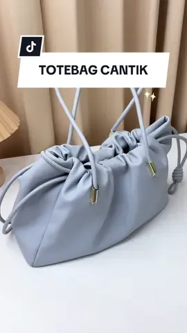 Tas cantik Gwen Bag Jims Honey cocok buat jadi daily bag! #gwenbagjimshoney #Jimshoneysurabayastore  #PromoGuncang1010 #GajianSale -abl