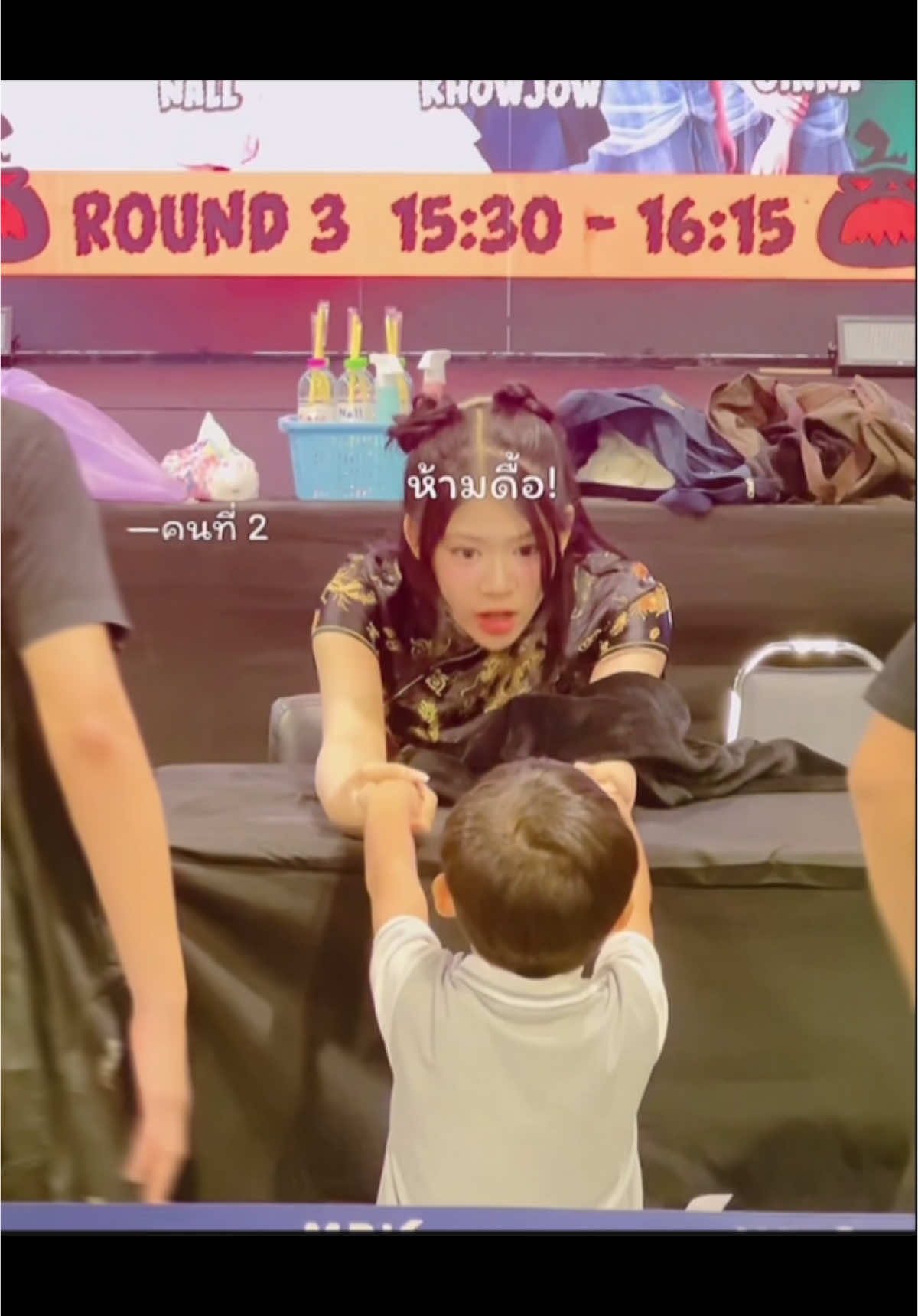 POV : เมื่อทีมงานบ้านกลายเป็นพี่เลี้ยงโอตะตัวจิ๋ว👼🏻🍼#khowjowbnk48 #bnk48 #bnk48cgm48moonlightmonster2025  ( 🌾🦊 )