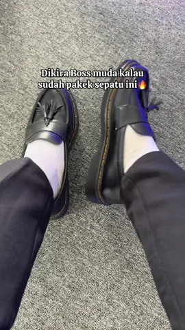 Buruan cekout nihh gais #sepatupria #sepatudocmart #sepatupantofelpria #sepatukantor #sepatuformal 