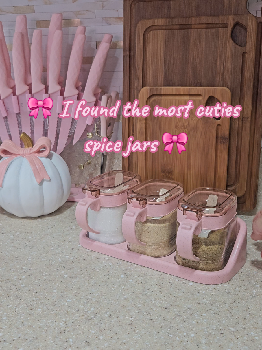 Pink Spices Jars 🩷🎀 #pinkspicesjar  #pinkkitchenstuff  #pinkkitchen  #kitchenorganizer  #pinkaesthetic 