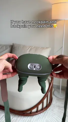 Tag a person who need this😮‍💨#neckpain #backpain #painfreelife #giftformom 