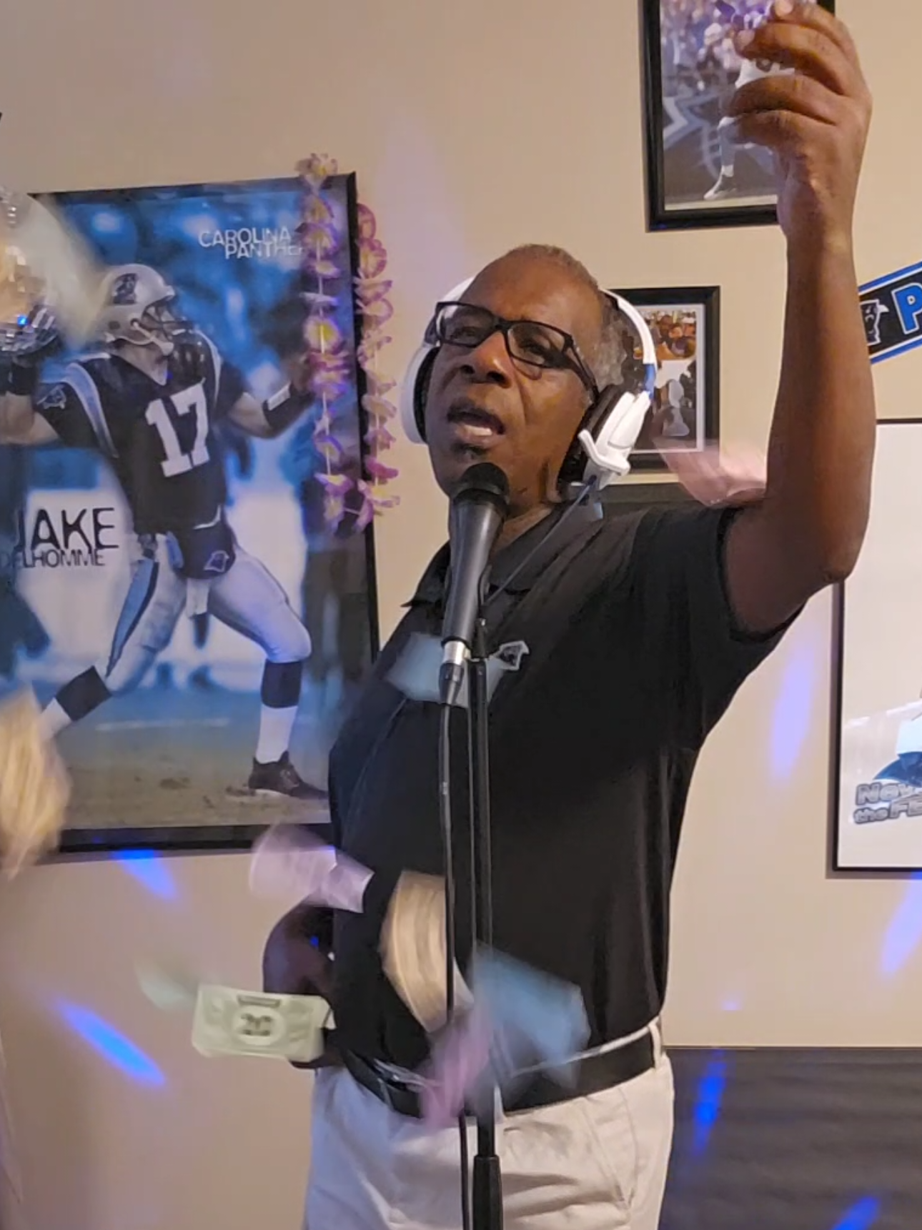 Let's go @Carolina Panthers #keeppounding 