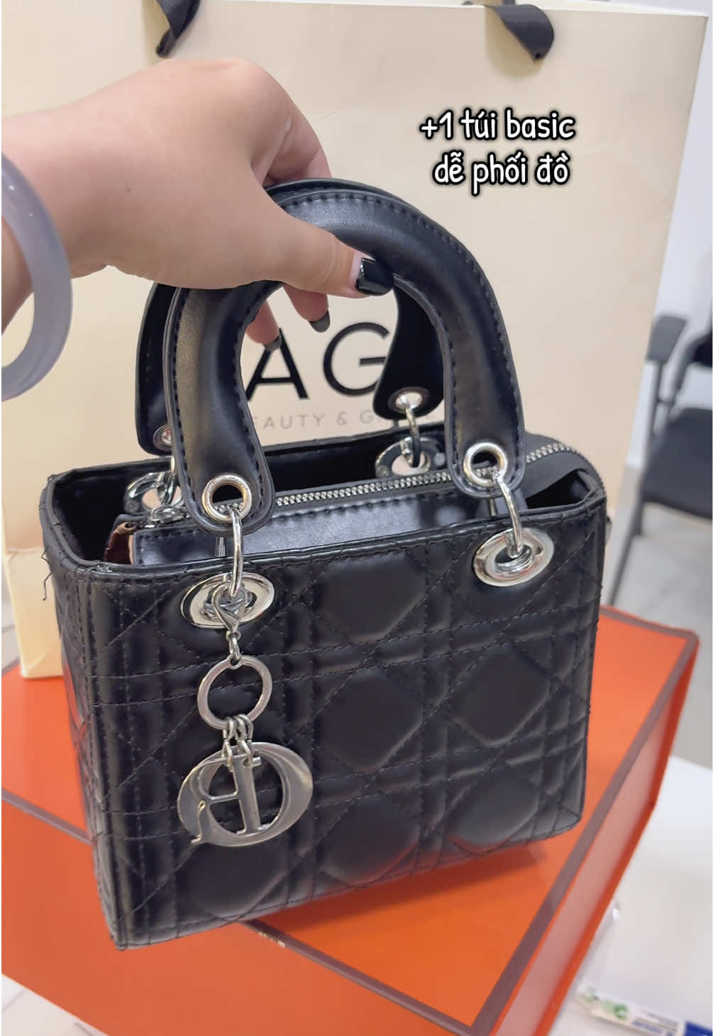 Basic dễ phối dễ đeo🤗 #bagin #bag #tuixach #fyp #dior 