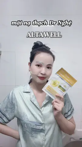 Chân ái của mẹ bầu và mẹ bỉm sau sinh nè mấy bà. Đắp mặt nạ vẫn chăm con được mà k sợ ảnh hưởng đến con. Sài là dính đó nha #metauhu❤️ #mebimsua #matnathachthaiki #matnathachdrnghe #altawell 