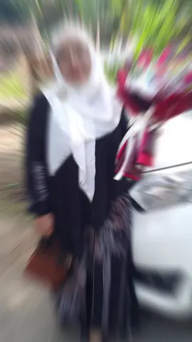 #kenangan waktu kon kondangan Tgl 20,10,2025 di magelang pke tas  eslov deliwafa