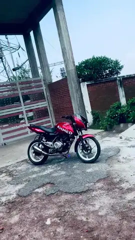 bike this video hit song feel ❤️‍🩹💐  #video #everyone  #outfi cowok  berwarna  #outfi cowok  berwarna 