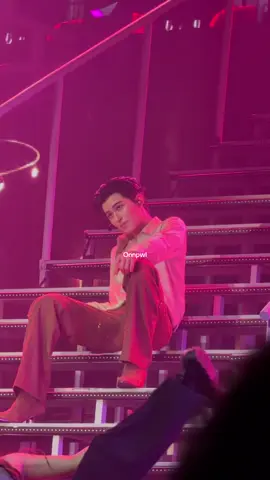 ภูวินเช็คหน้าพี่พระเอกผมด้วย #PondPhuwinFancon #ppnaravit  #phuwintang #pondphuwin  #ปอนด์ภูวินทร์ 