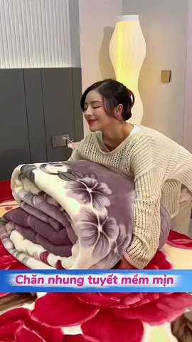 Chăn này thì ấm vô cùng luôn. #channhung #channhungtuyet #giadungtienich #tienich #shoptienich  @Shop Tiện Ích - Chăn Ga Gối  @Shop Tiện Ích - Chăn Ga Gối 