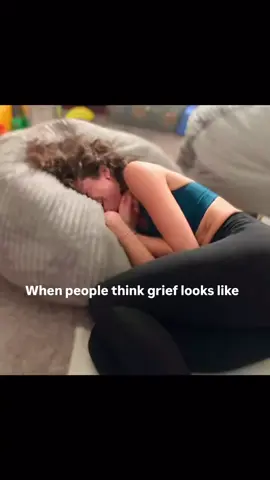 Grief doesn't care that you've got to function as a parent. It moves through you on its own timeline. Some days I was on the floor crying. Other days I was dancing with my kids, building puzzles, showing up for life. Your nervous system holds both. The pain and the joy. The exhaustion and the moments of lightness that feel strange because they exist alongside loss. Healing doesn't mean the grief goes away. It means your body learns it can hold the weight without staying in survival mode forever. You can cry and laugh in the same breath. You can be heartbroken and still functioning. You can feel heavy and still show up. When you're grieving, your system is doing everything it can to process what feels impossible to process. And some days that looks like rest. Other days it looks like living. Both are part of moving through it. I've helped hundreds of people rebuild after loss.   Finding your way back to a new normal, where loss is a part of you, but it doesn't overtake you. #grief #griefjourney #nervousystem #traumarecovery #widowhood