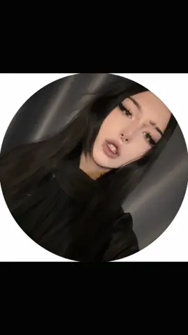 почему мне все тогда врали, что я красивая!!!!🥲 #fyp 