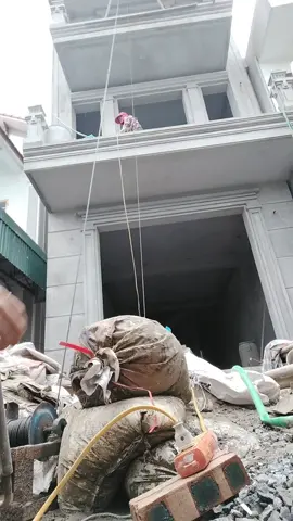 tiền khô cháy túi có ai hiểu cho 