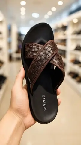 Sandal pria anti slip  keren di bawah 130 ribu! 👣 Tampil makin rapi dan tetap nyaman ke mana pun — kualitas mantap, harga hemat! 💥 Buruan sebelum kehabisan #SandalPria #OOTDPria #SandalKeren 