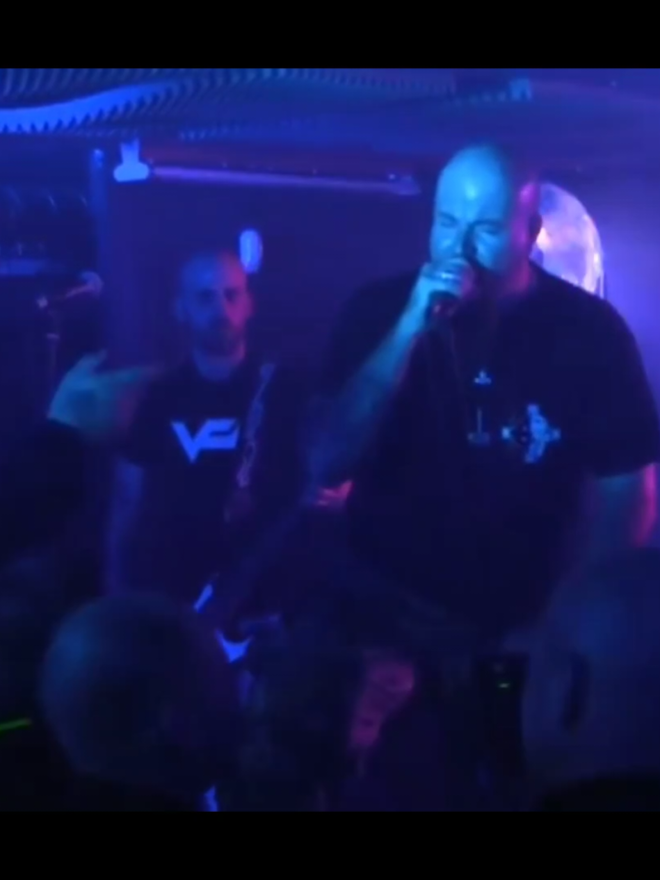 𝖐𝖆𝖙𝖆𝖘𝖙𝖗𝖔𝖋 — 𝟖𝟖 𝐑𝐨𝐜𝐤'𝐧' 𝐑𝐨𝐥𝐥 𝐁𝐚𝐧𝐝 🇮🇹 (Live 2017 Suecia - Cover Landser) #katastrof #88 #rock'nroll