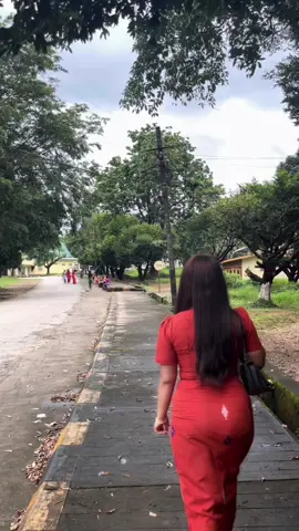 နှစ်တိုင်းဒီသီချင်းနဲ့ဆော့မယ်🤪#fypシ゚ #mawlamyine university #😪 