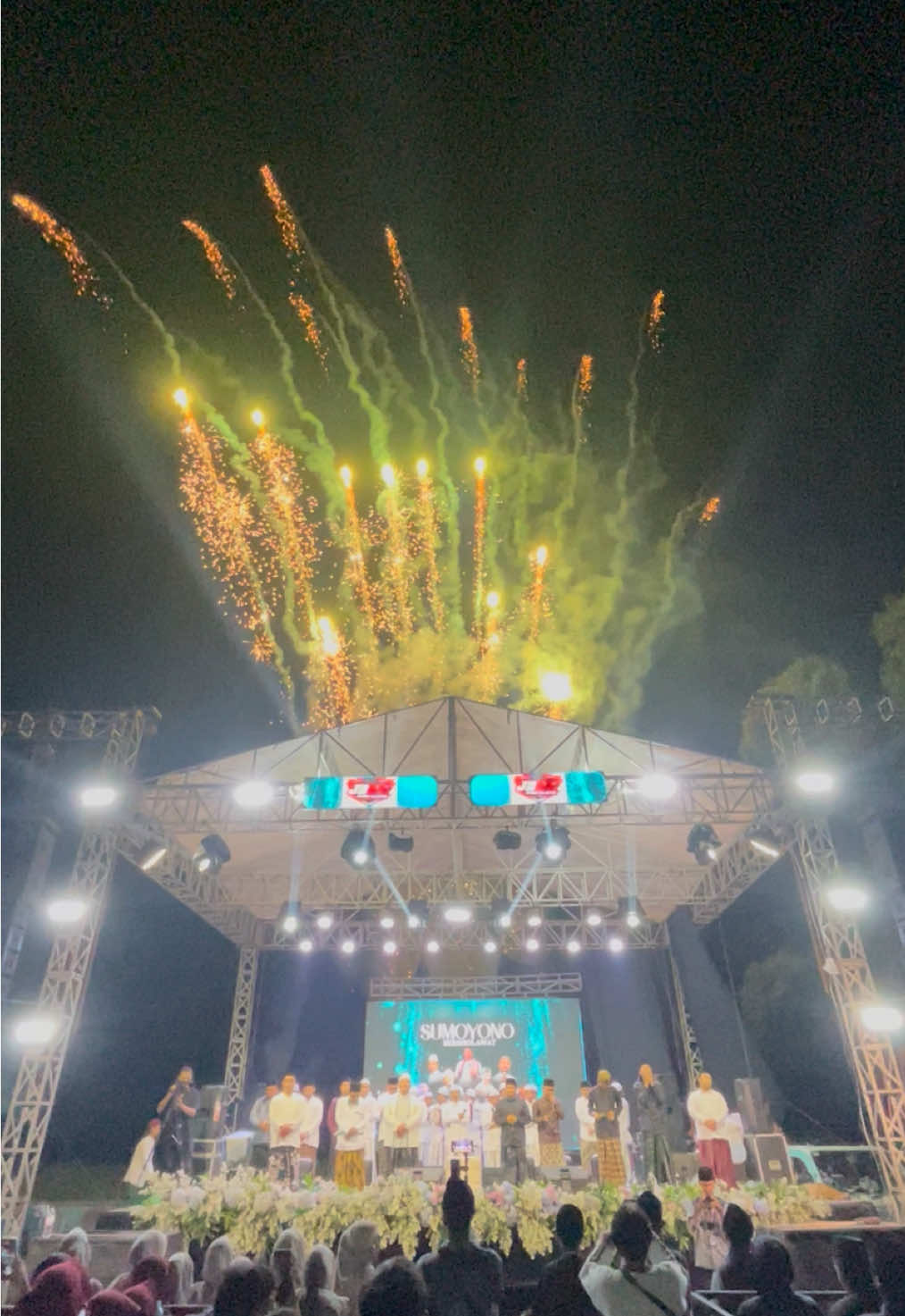 Opening Sumoyono Bersholawat.🤩 #fyp #bersholawat #jombang24jam #jb27audiojombang #shantikashooting  @JB27 Pro Audio @Firman Achsani @M . Lukman Hakim @Hilmy Muhammad @Nur H @SHANTIKA SHOOTING 