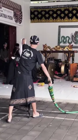 Ngga bisa move on dri isal jdi bopo dinoentas kemarin🥹@فيصل #isal #gwsmlovers👹 #foryoupage #masukberandaa #xybca 