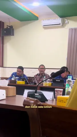 Ijazah mu ditahan sekolah cah ??? Ini penjelasan kepala dinas pendidikan Jawa Timur🔥🔥🔥 Kalau masih ada kasus ijazah ditahan atau nggak bisa ikut ujian gara gara belum bayar segera laporkan !!! bisa DM saya ya👍  #SMA #SMK  #pendidikan #kotakediri  #kabupatenkediri #kediri24jam  @dindik_jatim 