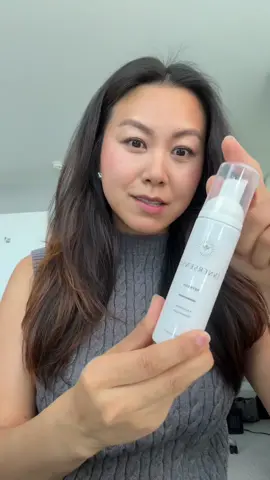 not spons just shocked I’ve found a dry shampoo I don’t DESPISE like every other dry shampoo makes my hair feel even grosser!! #dryshampoo #dryshampoohack #dryshampootutorial #dirtyhair @Innersense Organic Beauty 