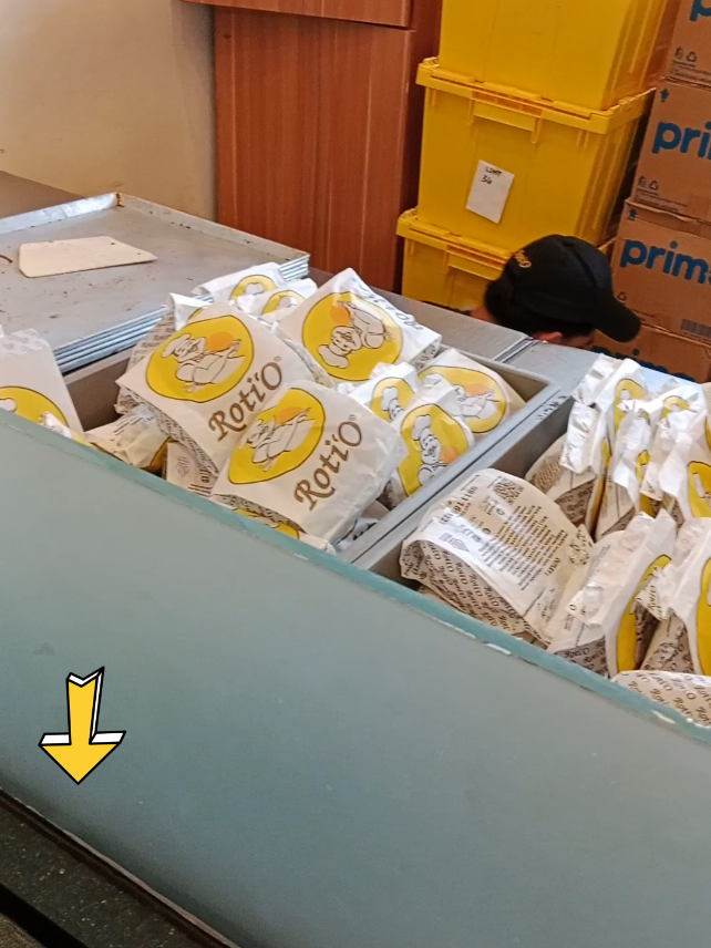 Diskonnya lumayan bgt & bisa ditukerin di lebih dr 800 outlet roti O di slrh Indonesia.  #rotio #promorotio #restareasalatiga456 #rotiosalatiga 