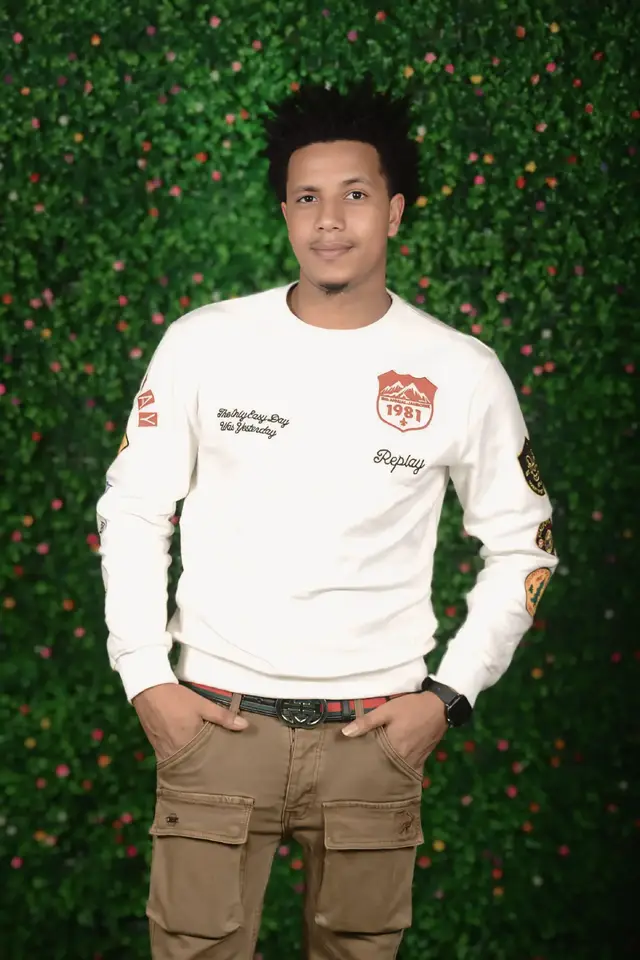 #hadiyya⚪️⚫️🔴  #fypシ゚viralシ #100klikes💪🔥💯✌  @Eyu Martinelli🔴⚪️🇧🇷11 @Abagaza🎅 @Fìťşümê Ĺõvë 👀 