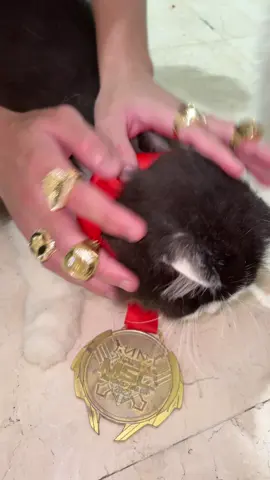 ADUHH AULUS NAKAL BANGET 