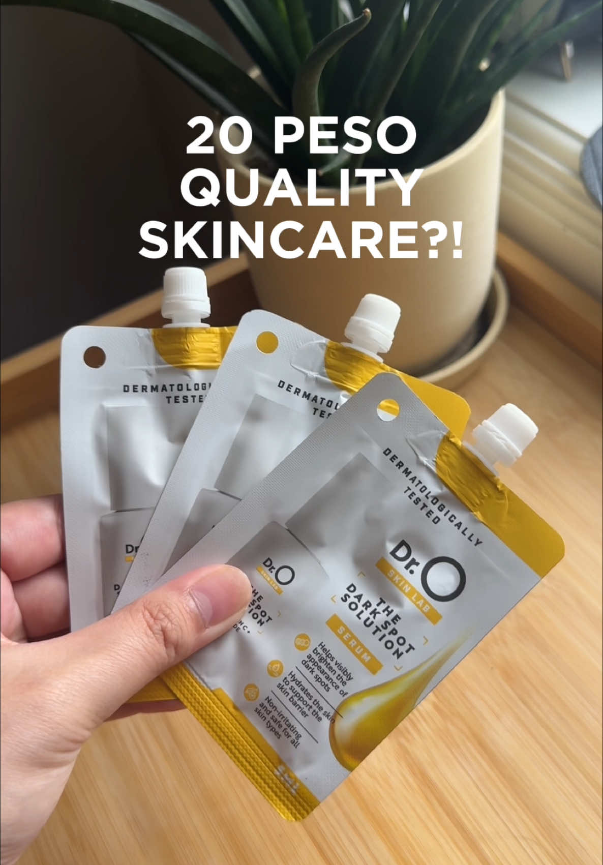 What do you mean I can get rid of dark spots & hyperpigmentation for just 20 PESOS?! 🤯 Check out Dr. O’s Dark Spot Solution Serum Sachet for just 20 PESOS this November 3-5! 🥼🔍  #DrOSkinLab #darkspots #hyperpigmentation #skincare #serum 