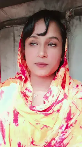 আমি তোমার প্রেমে পড়ে দুনিয়া ভুলে গেছি 