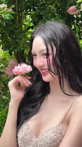 Sinh nhật của ẻmm🎀mong tuổi mới nhiều niềm vuiiii #nguyenthicamly #ahaucamly #tiktokgiaitri #xuhuongtiktok 