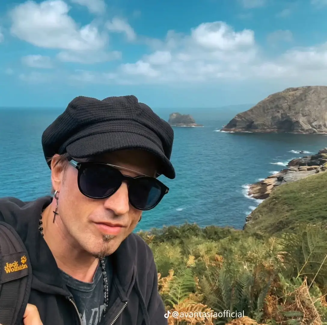 Where spectres dwell - how could you possibly not be creative here? Music is not about delivery to target audiences, it's the sonic result of your feelings being enticed out by the spirits in your environment. If you're honest as an artist, you let out what you have inside, no matter if it corresponds with anybody else. Fuck the naysayers. Only stupid idiots would try to tell someone else what to feel or do. Only stupid idiots would try to recreate the past. FORWARD, always FORWARD! Into the future. The next album will be different in places. And I LOVE that! Cheers from heaven on earth! - Tobi