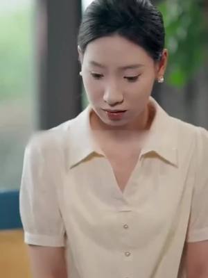 แสร้งทำเป็นตาบอด แล้วเผลอไปพิชิตใจบอสที่หมก