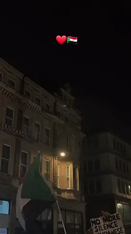 رعتني ارضها طفلا..فكيف اسومها غدري. 🇸🇩❤️‍🩹  تصوير @A  #sudan #السودان🇸🇩 #رعتني_ارضها_طفلاً_فكيف_اسومها_غدري #اغاني_سودانية #sudanese_tiktokمشاهير 