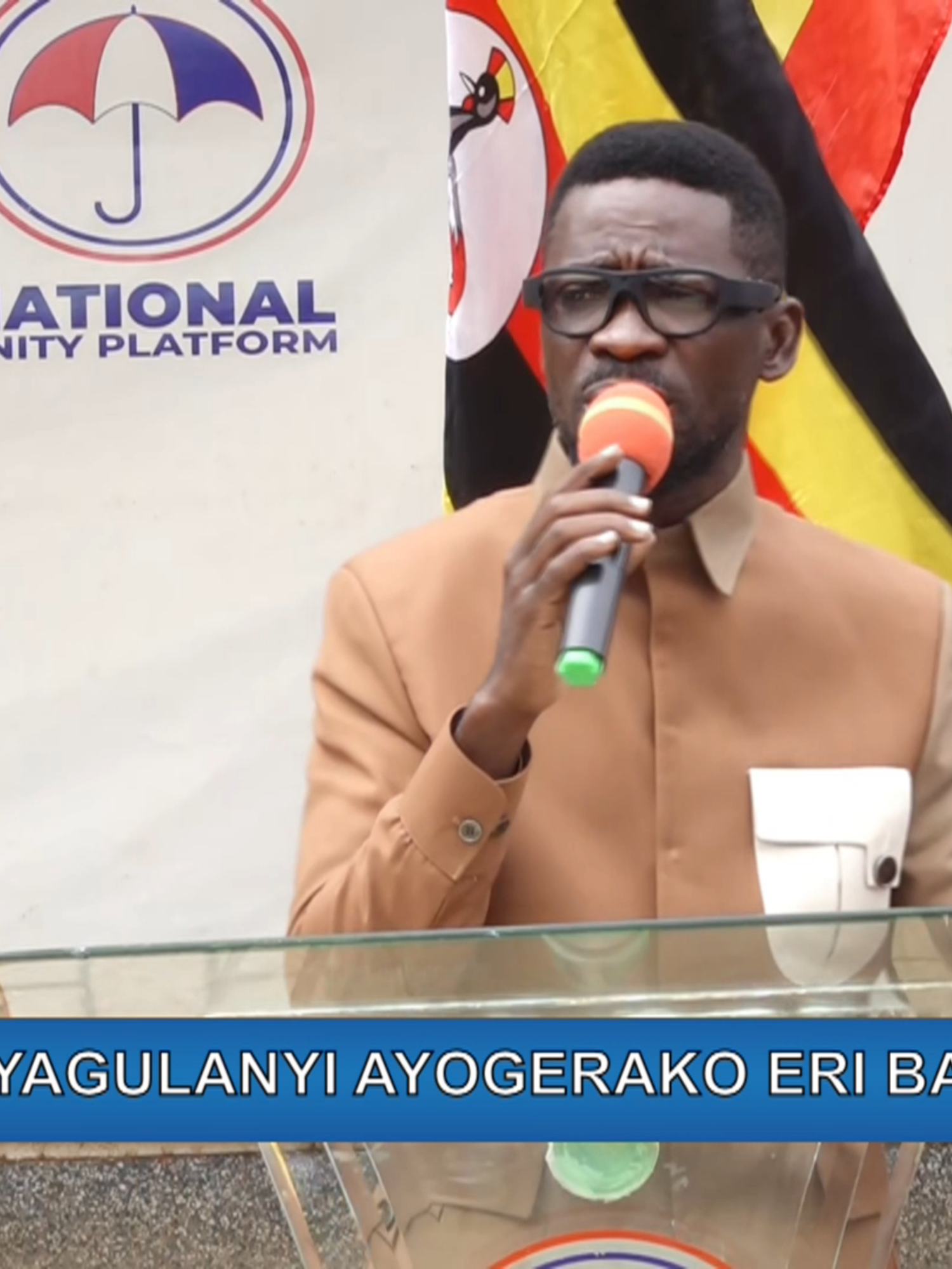 Kyagulanyi agamba ekizibu kya Uganda ye Museveni era gwebalina okuggyawo#ZuukukaNensonga