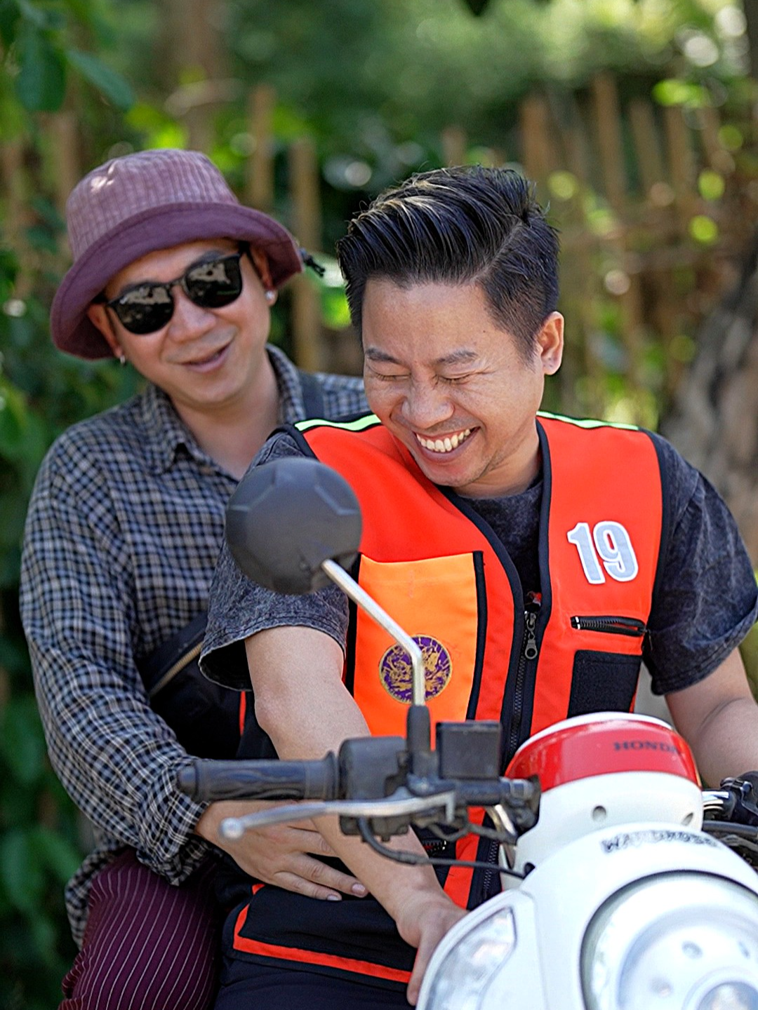 การทำธุระกิจต้องรู้จัก อรุมอะรวย