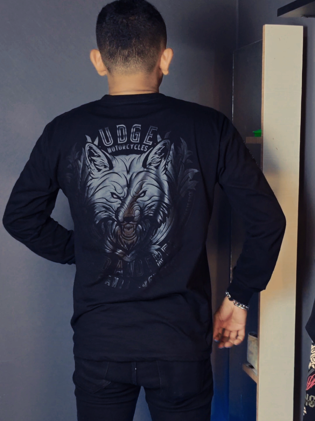 Underage Black on Black Wild And Free Long Sleeve | Biker Apparel. #kaoslenganpanjang #kaospria #kaoskeren #kaospremium #promo @Underage Indonesia 