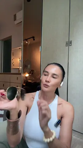 แว่นกันแดดโลหะ กรอบใหญ่ แฟชั่น#anna_romyanon #อายุ53 #ขายดีที่สุดตอนนี้ #โปรโมชั่นสุดคุ้ม #กระแสแรง 