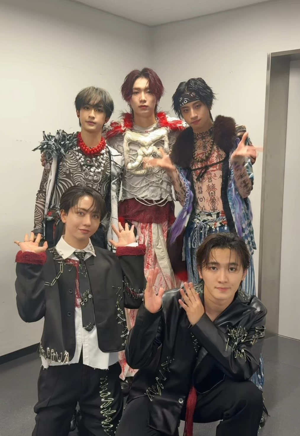 【 #ランデブーチャレンジ】 #龍宮城 の #Rayさんと #冨田侑暉さんと#KEIGO さんと ランデブーチャレンジ！ ありがとうございました！！ @龍宮城 OFFICIAL / 0年0組  #パラノイドランデブー  #原因は自分にある 。 #NewMusic #桜木雅哉 #長野凌大  #バズリズム #バズライブ 