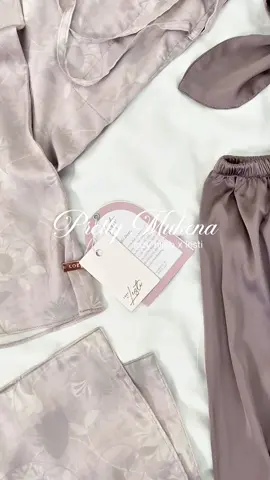 Membalas @aeluna madeena sudah menemukan mukena untuk tarawih dan lebaran 2026 🥹🤍💫 cantik sekali mukenanya dan adem banget #mukena #mukenacantik #lozyhijab #ramadhan2026 #fyp 