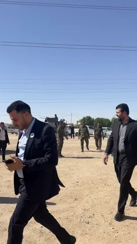 استقبلَ شيخُ علاءِ العامري، مديرُ مكتب لجنةِ الأمنِ والدفاع، الحاجَّ أبا حسنِ العامريَّ  #بدر #الحشد_الشعبي_المقدس #هادي_العامري #كربلاء_المقدسه #اعلام  @علاء العامري @محبين الشيخ علاء العامري @