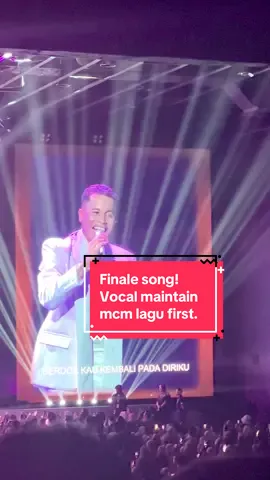 Kisah cinta kita  Lagu kebangsaan untuk org bercinta. Nyanyi kat karaoke auto semput sebab susah nk sampai, hafiz nyanyi lagu last rilexx je mcm xde pape. Definitely crown vocal lelaki terbaik mmg kat dia lahh.. till next concert @Hafizsuip  #hafizsuip #disebalikakuhafizsuip 