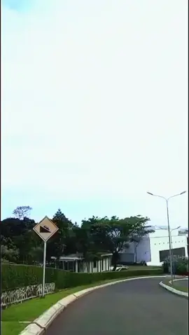 siapa nih klo ke puncak lewat sini.. #vibes #bogor #sumareconbogor #jalanjalan #fyp 