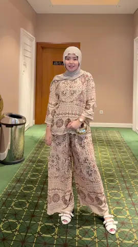 Setelan cantik buat lebaran #fypviralシ #oneset #onesetwanita #setelanwanita #lebaran2026 