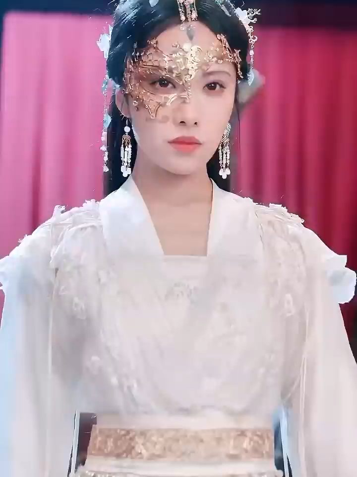 Satu panah tembus sembilan sasaran Dewa Pedang muncul kembali . . . . . . . . . . #alurfilm #ceritapendek #shortmovie #rangkumanfilm #alurcerita #alurceritafilm #filmindonesia #cantik #drama #filmcina #dramatiktok #seru #dramachina #fyp #cina #film #filmseru #kaya #baik #CEO