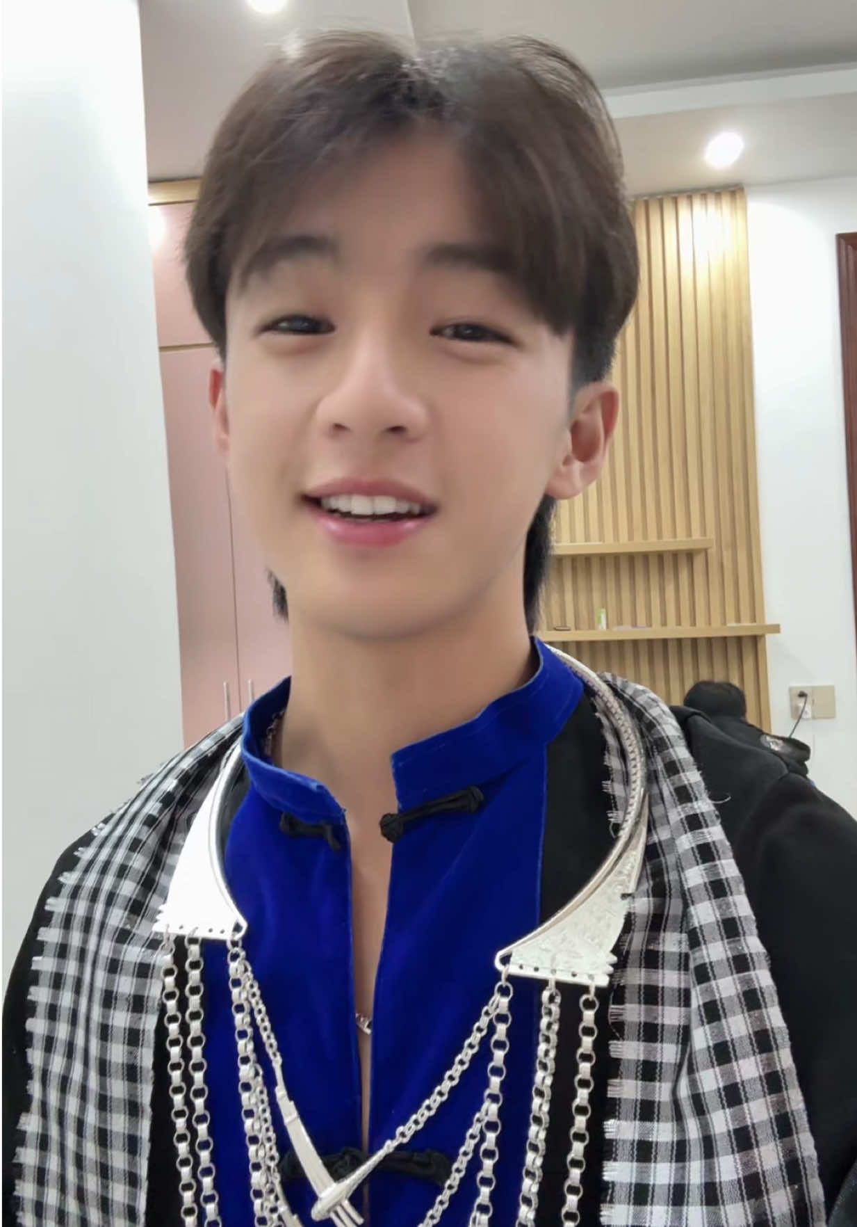 Ủng hộ giúp mình nhé 😊😊#xuhuongtiktok #xuhuong #tiktok #2025tiktok #x 