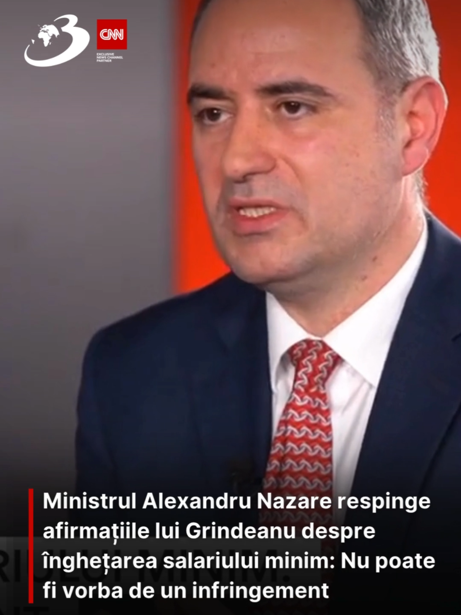 Ministrul Finanțelor a declarat, la Antena 3 CNN, că salariul minim pe economie nu ar trebui majorat deocamdată. Alexandru Nazare a precizat că, deși economia a scăzut constant din 2021 până în prezent, salariul minim a crescut cu 75%, iar în acest moment Guvernul trebuie să țină cont de starea economiei. Totodată, ministrul Finanțelor a spus că nu crede că România riscă declanșarea procedurii de infringement, așa cum susține Sorin Grindeanu, dacă nu majorează salariul minim. #antena3cnn