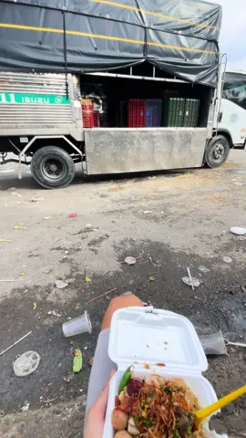 Không hận cũng không ghét nhau cảm ơn vì năm tháng đó em đã bỏ rơi anh để anh được như ngày hôm nay 🥲 #tamtrang #moingaymotbannhac #buồn_tâm_trạng #chợ 