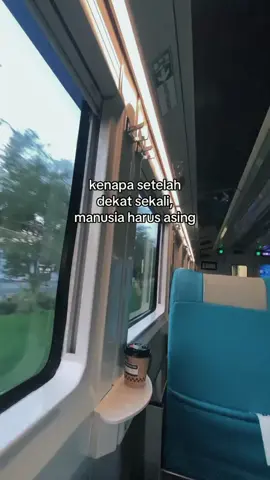 Bergema sampai selamanya🎵🎬☕🫩😮‍💨 #fyp #sad #sadstory #saran #smp  •☕ •🎮 •🌅 •⚽ •📖