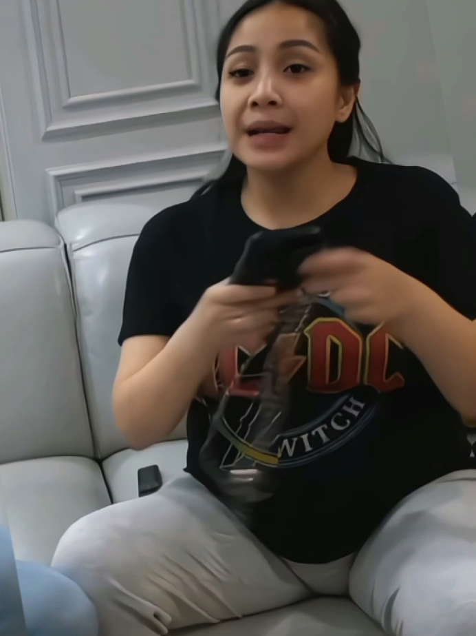 Kalian lihat apa? #nagitaslavina #nagitaslavinaftraffiahmad #nagitalovers 