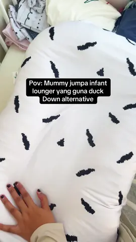 Mummy finally found THE lounger — soft, supportive & fully washable 🫶🏻✨ #finesttouchmy #babylounger #mummymusthave #comfortupgrade #newbornessentials 